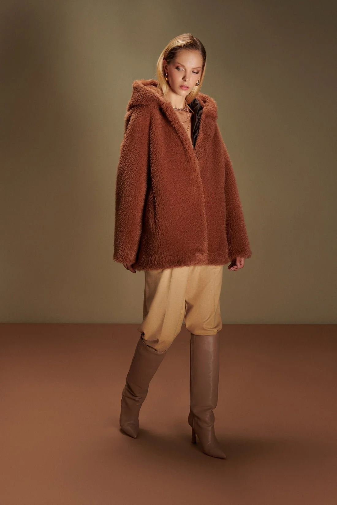 返品交換 Vegan Fur Jacket / leinwande lsansimon.com